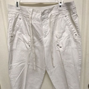 Stretchy Wasitband capri Pull on Pants White